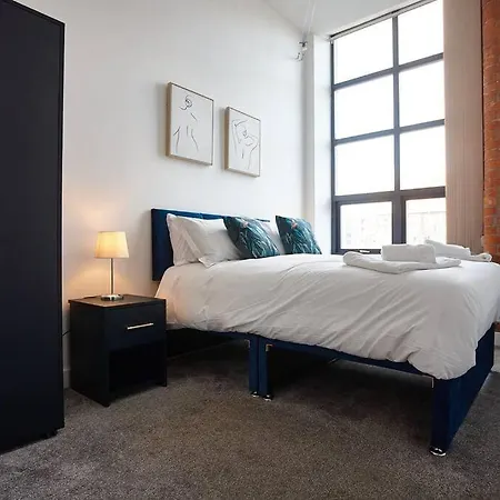 The Opal Suite Manchester Buitenkant foto